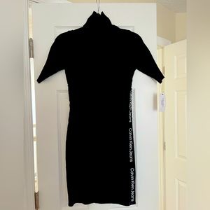 Calvin Klein sweater dress. Gorgeous!!!🔥🔥🔥NWT.